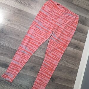 LuLaRoe Leggings Pink Sweater Knit Coral Geometric One Size Tall & Curvy